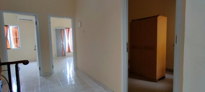 Rumah Dijual di Cluster Florida Kota Wisata